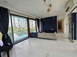 One Robin (D10), Apartment #635892731